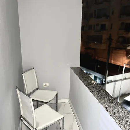 Tirana Nn Central Apartment With Balcony 1 Exterior photo